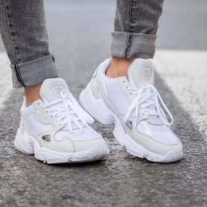 Adidas Falcon